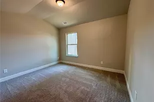 966 Lakeview Oaks Ct, Grayson, GA 30017 - Photo 15