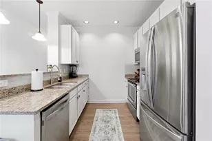7265 Glisten Ave, Atlanta, GA 30328 - Photo 9