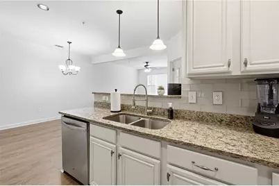 7265 Glisten Avenue #120, Atlanta, GA 30328 - Photo 7