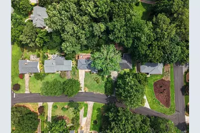 625 Patrick Place, Atlanta, GA 30328 - Photo 57