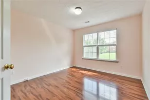 778 Roxholly Ln, Buford, GA 30518 - Photo 23