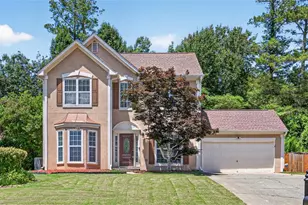 2865 Stonehenge Ct, Cumming, GA 30041 - Photo 3