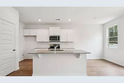5477 Cypress Circle, College Park, GA 30349 - Photo 7