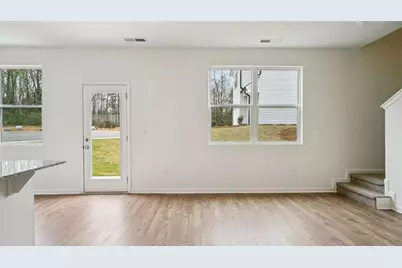5477 Cypress Circle, College Park, GA 30349 - Photo 3