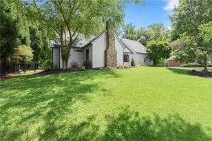 4562 Columns Dr SE, Marietta, GA 30067 - Photo 49