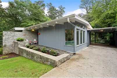 3781 Watkins Place NE, Brookhaven, GA 30319 - Photo 3