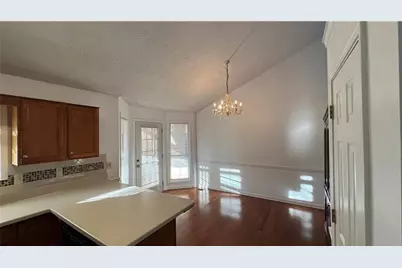 2554 Sterling Drive, Lawrenceville, GA 30043 - Photo 11
