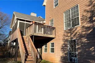2554 Sterling Dr, Lawrenceville, GA 30043 - Photo 5
