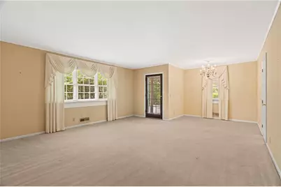204 Sherwood Drive, Calhoun, GA 30701 - Photo 7