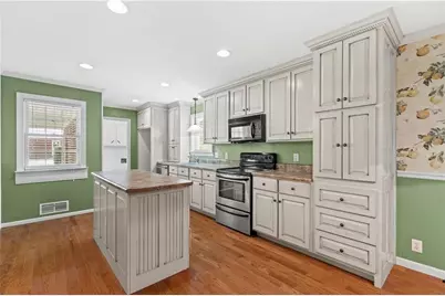 204 Sherwood Drive, Calhoun, GA 30701 - Photo 13
