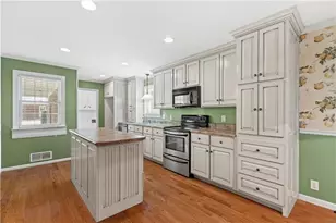 204 Sherwood Dr, Calhoun, GA 30701 - Photo 13