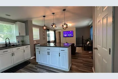 2963 Redwine Road, East Point, GA 30344 - Photo 7