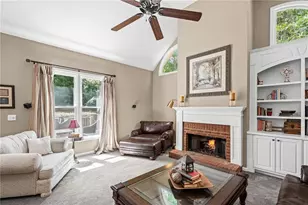 4250 Meadow View Ct, Cumming, GA 30041 - Photo 9