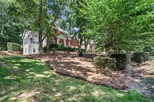 4250 Meadow View Ct, Cumming, GA 30041 - Photo 3