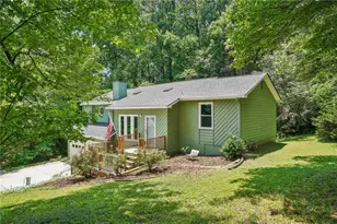 659 Sunshine Trce NW, Acworth, GA 30102 - Photo 3
