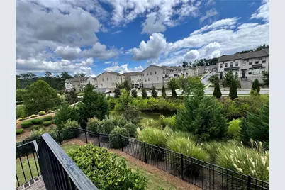 4250 Spruce Pine Alley, Doraville, GA 30360 - Photo 5