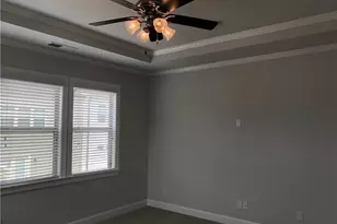 4250 Spruce Pine Alley, Doraville, GA 30360 - Photo 9