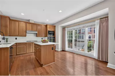 1735 Peachtree Street NE #619, Atlanta, GA 30309 - Photo 5