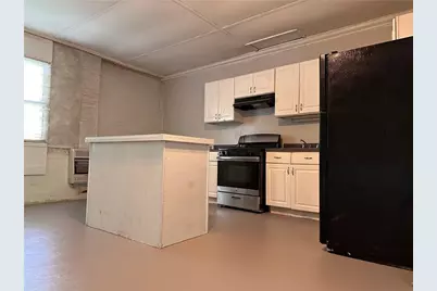 802 N Park St Street #E, Carrollton, GA 30117 - Photo 3