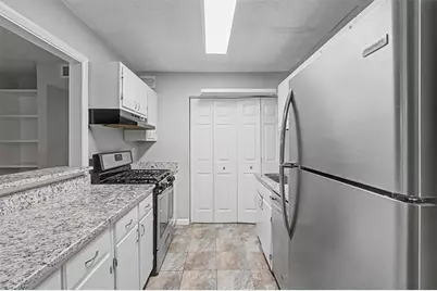 319 Smokerise Circle SE, Marietta, GA 30067 - Photo 13
