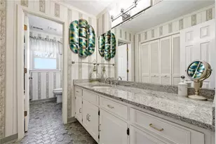 5027 Castlewood Dr SW, Lilburn, GA 30047 - Photo 25