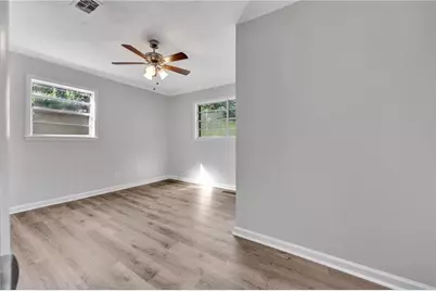 10121 Morris Dr SW, Covington, GA 30014 - Photo 17
