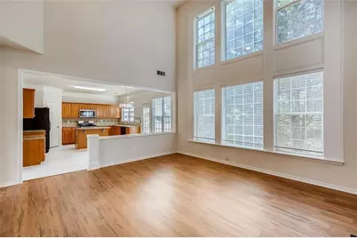 520 Midhurst Place, Johns Creek, GA 30024 - Photo 5