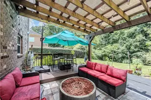 40 Village Green Ct SW, Lilburn, GA 30047 - Photo 33