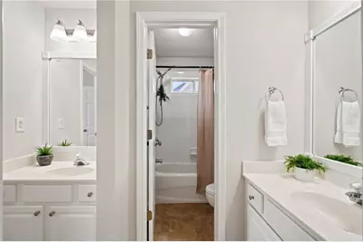 4140 Suwanee Bend Drive, Suwanee, GA 30024 - Photo 35