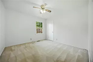 864 Whitehall Dr, Lawrenceville, GA 30043 - Photo 17