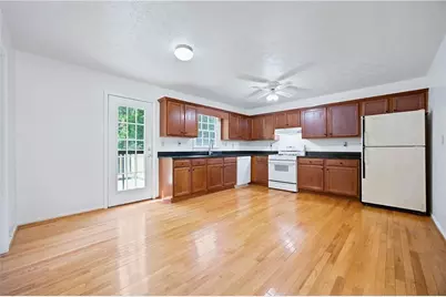 864 Whitehall Drive, Lawrenceville, GA 30043 - Photo 7