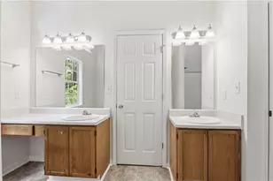 682 Stonemill Manor, Lithonia, GA 30058 - Photo 35