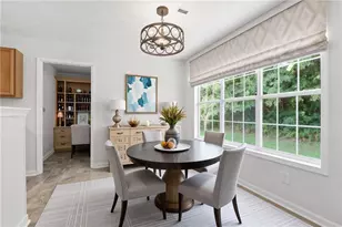 682 Stonemill Manor, Lithonia, GA 30058 - Photo 3
