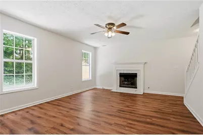682 Stonemill Manor, Lithonia, GA 30058 - Photo 11