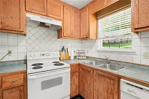 266 Freeman Dr, Maysville, GA 30558 - Photo 11
