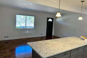 4642 Elmhurst Dr, Douglasville, GA 30135 - Photo 3