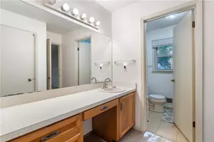 121 John Christopher Dr, Alpharetta, GA 30009 - Photo 17