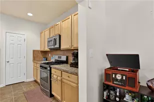 5556 Cascade Run, Atlanta, GA 30336 - Photo 17
