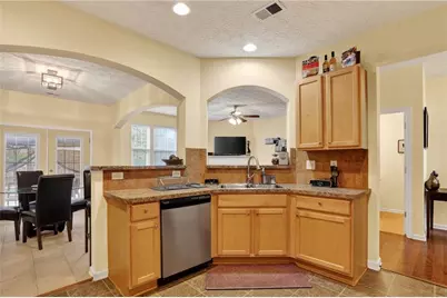 5556 Cascade Run, Atlanta, GA 30336 - Photo 13