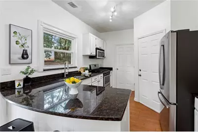 10740 Mortons Crossing, Johns Creek, GA 30022 - Photo 11