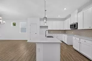 3659 Sagecrest Dr, Buford, GA 30519 - Photo 7