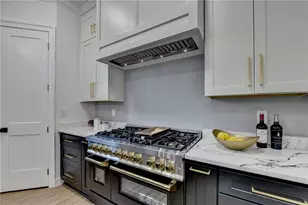 1238 Bloomsbury Ln, Gainesville, GA 30501 - Photo 25