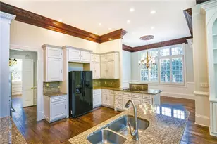 6020 Riverside Dr, Atlanta, GA 30328 - Photo 31