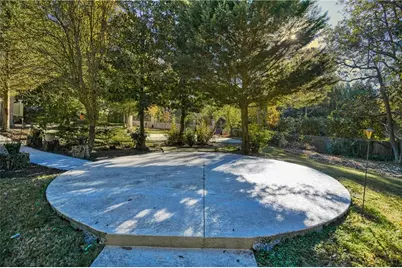 6020 Riverside Drive, Atlanta, GA 30328 - Photo 19