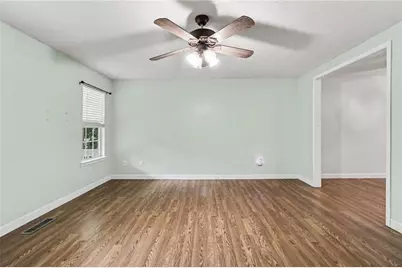 425 Tommy Thompson Way, Whitesburg, GA 30185 - Photo 11