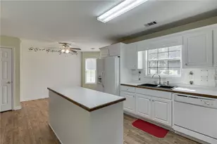 352 Olde Wick Trl, Hoschton, GA 30548 - Photo 21