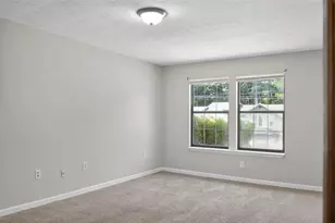 2414 Leslie Brook Dr, Decatur, GA 30035 - Photo 9