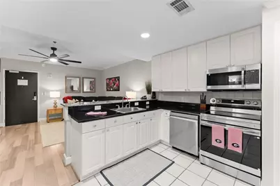250 W Broad Street #205, Athens, GA 30601 - Photo 11