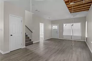 1090 McDaniel St SW, Atlanta, GA 30310 - Photo 9
