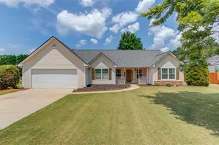 1092 Ridgeway Rd, Commerce, GA 30529 - Photo 1